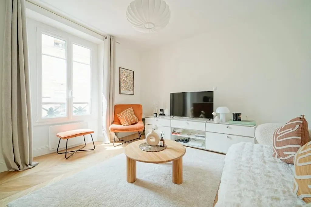 Appartement T2 Luxueux Invalides 2 Voyageurs Париж 0*,  Франция