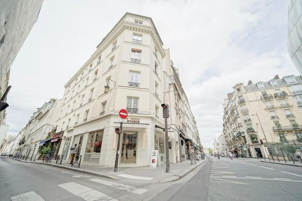 Апартаменты Appartement T2 Luxueux Invalides 2 Voyageurs Париж Франция